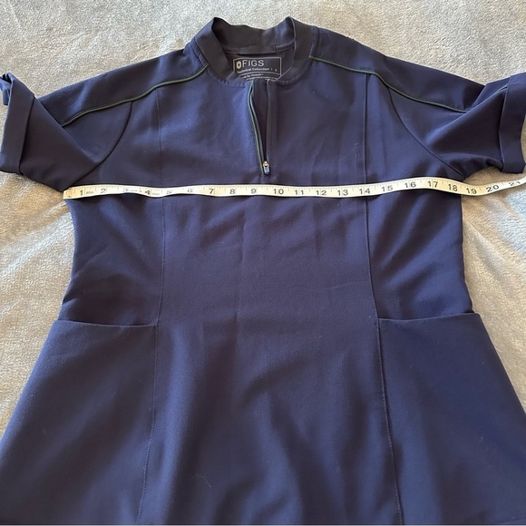 NWT Vail Half Zip Scrub Top Racing Navy PO5015 - Picture 13 of 13